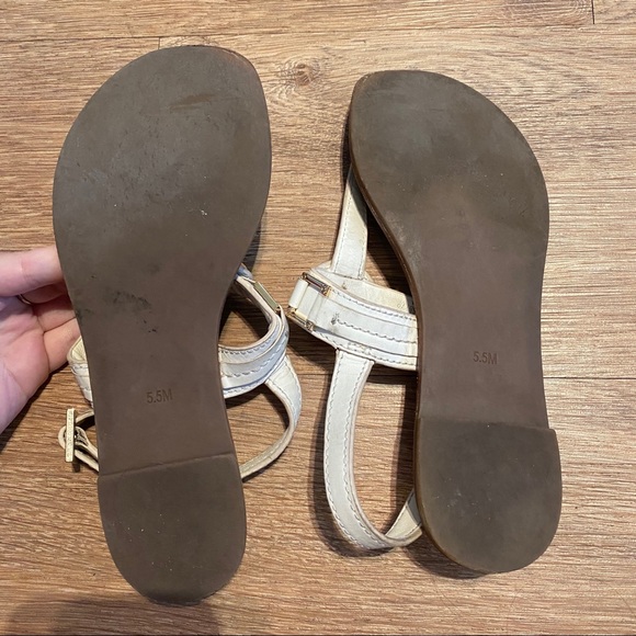 Tory Burch Cassia Thong Sandal - Picture 6 of 11